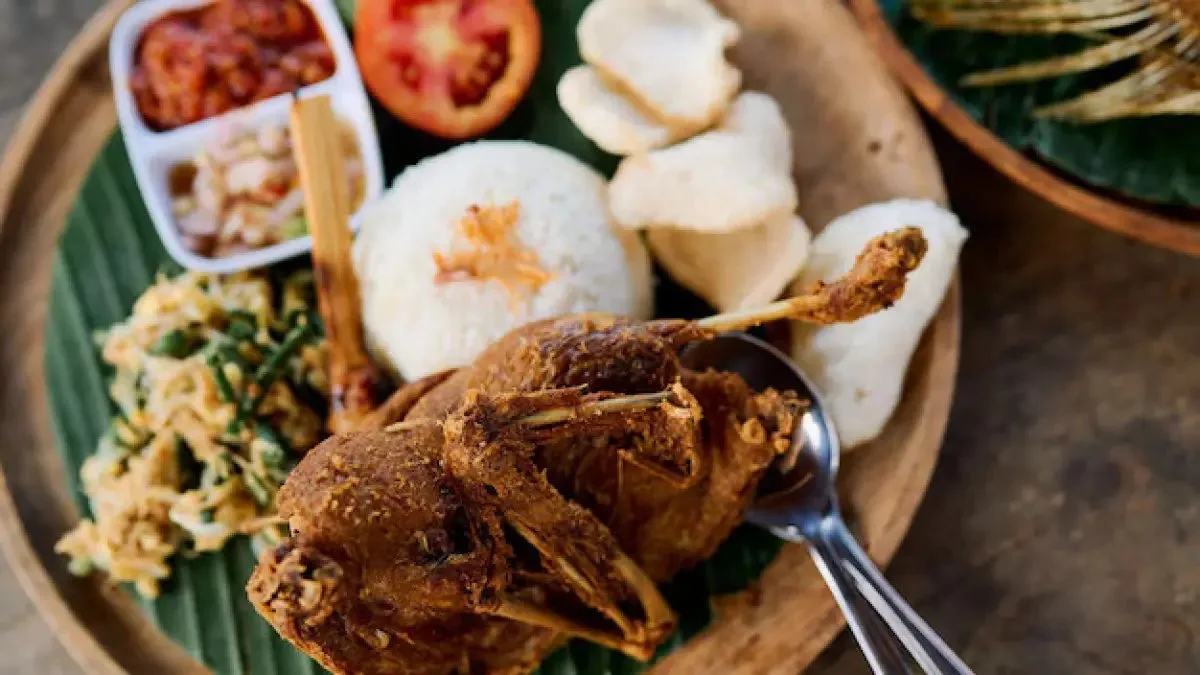 Temukan Kelezatan Nasi Bebek Legendaris Surabaya