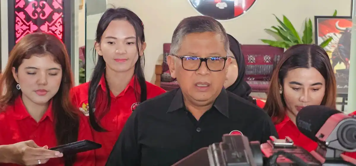 Mengenang Guruh Soekarnoputra: PDI Perjuangan Kibarkan Bendera Setengah Tiang