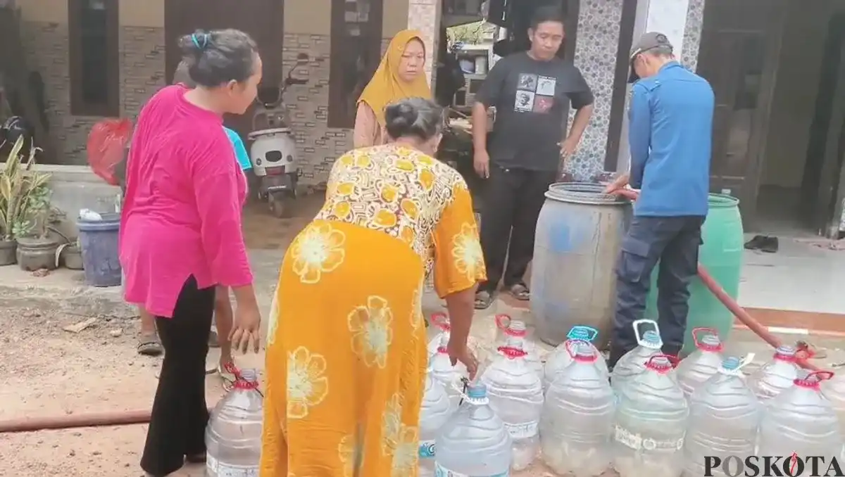 Krisis Air Bersih di Tangerang: Jarak Jauh untuk Air yang Layak Diminum