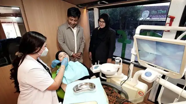 Teknologi AI FDC Dental Clinic Percepat Reservasi Dokter Gigi Menjadi 15 Detik