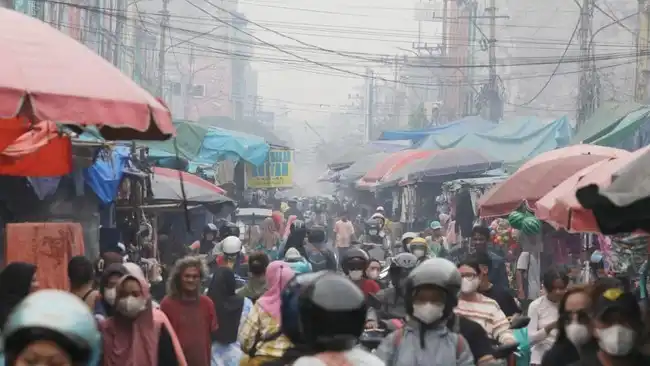 Kabut Asap Karhutla Ganggu Aktivitas dan Penerbangan di Palembang Kabut Asap Karhutla Ganggu Aktivitas dan Penerbangan di Palembang