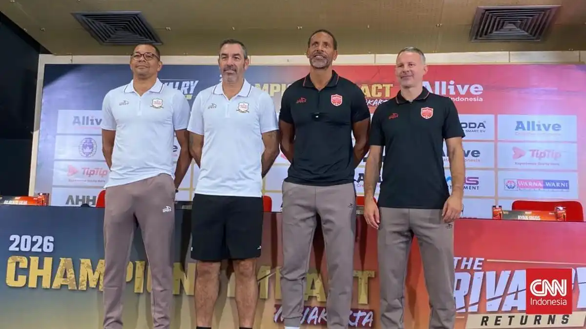 Duel Legenda Manchester United dan Arsenal di Jakarta: Santai, Respek, dan Tetap Penuh Gairah
