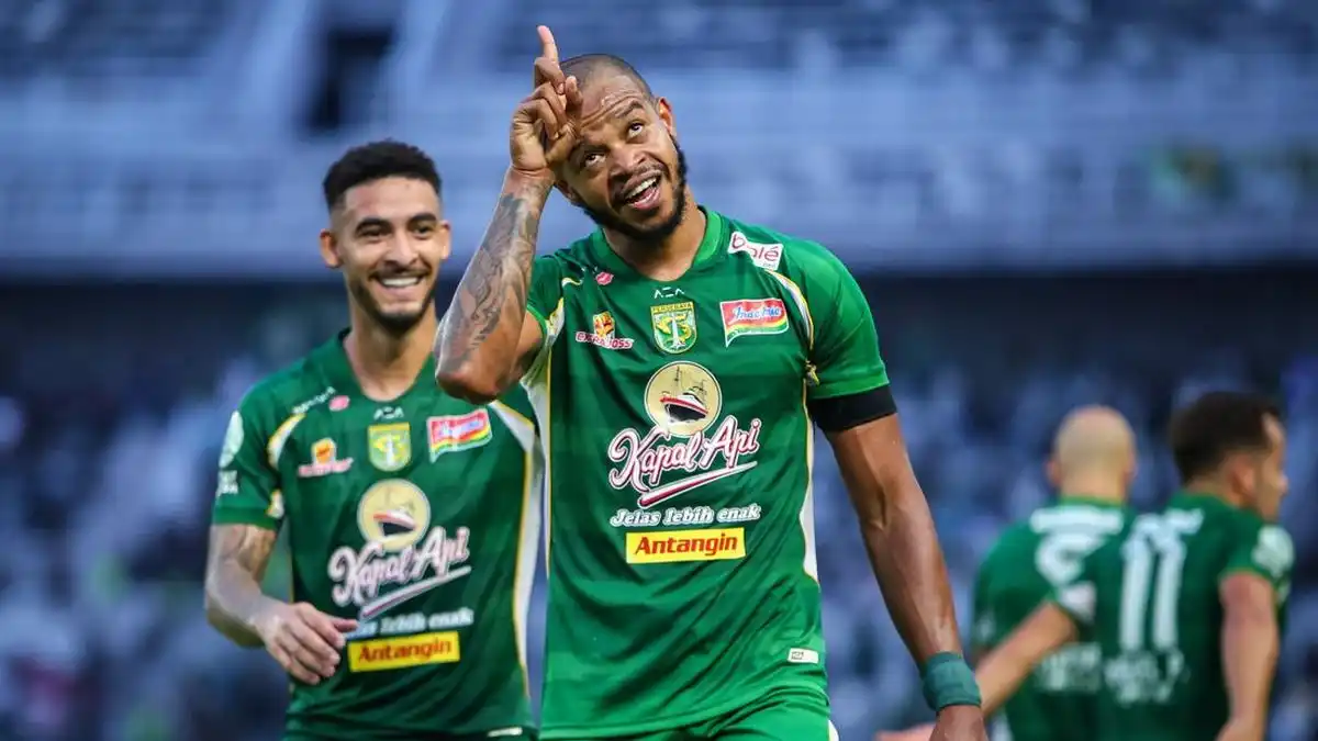 Persebaya Menang atas Isenmulang, Jarak dengan Persija Menipis