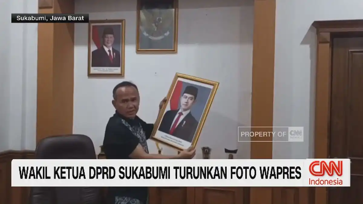 Wakil Ketua DPRD Sukabumi Turunkan Foto Wapres, Sebut Sikap Politik Pribadi