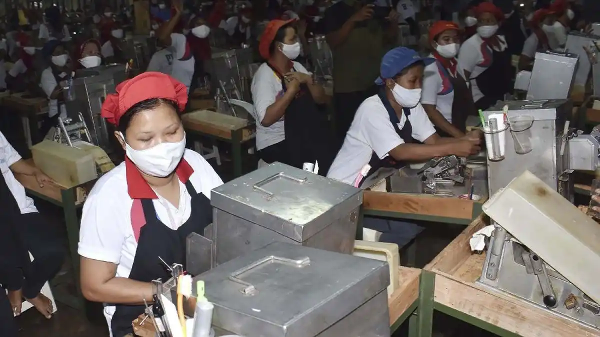 Hak pesangon pekerja tidak boleh hanya menjadi janji ketika PHK terjadi