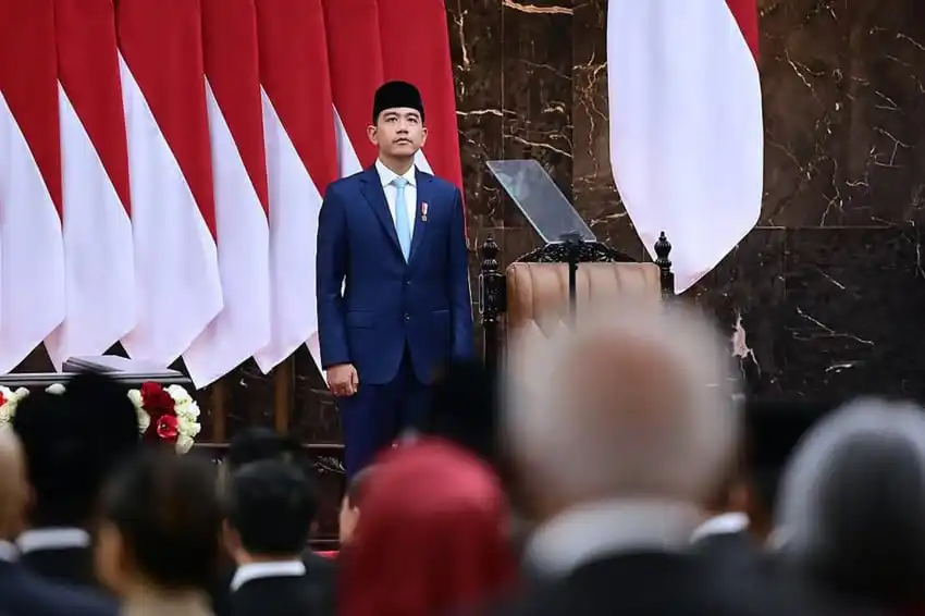 Putusan MK Membuka Babak Baru Polemik Ijazah Gibran di DPR