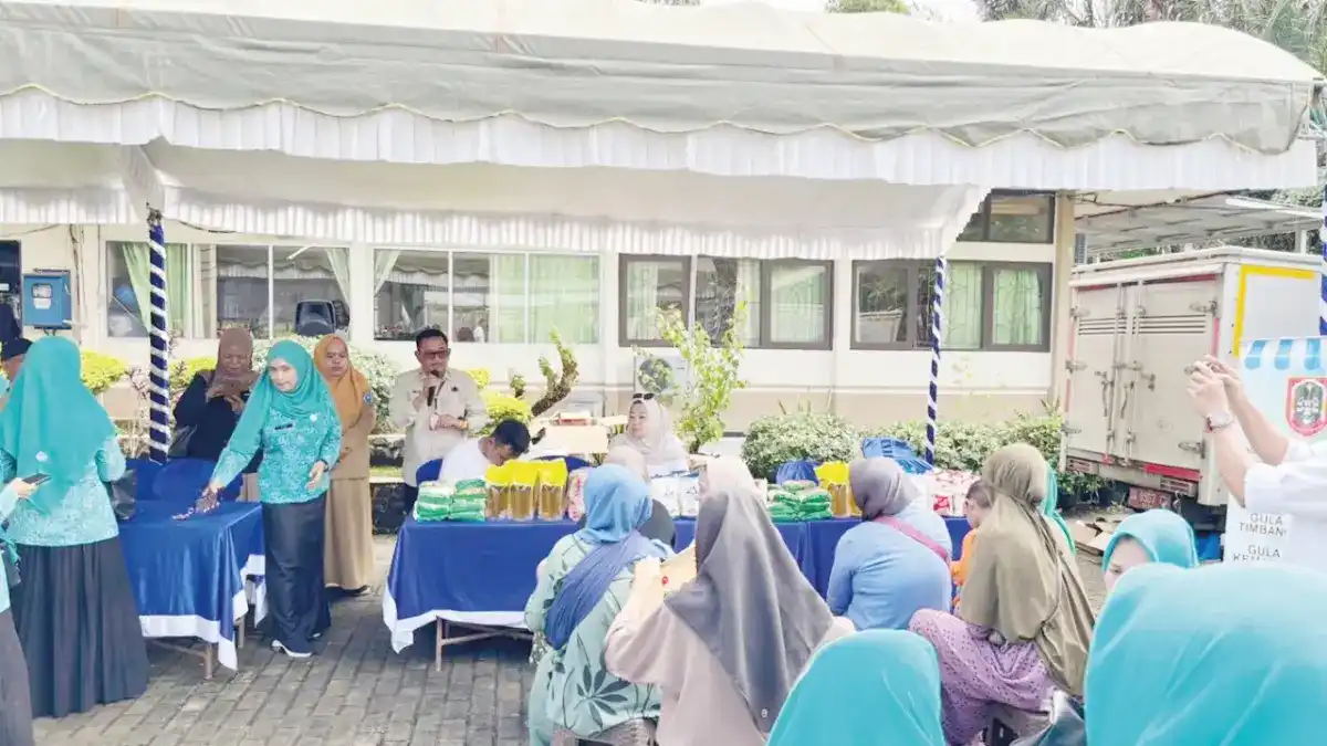 Langkah Pemprov Kalsel Merespons Kenaikan Harga Bahan Pokok Lewat Pasar Murah
