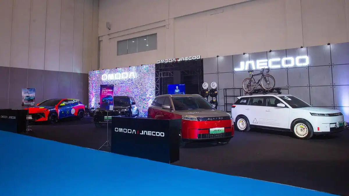 Jaecoo J5 EV Tampil Beda di IMX 2026, Hasil Karya Kreator Lokal Jaecoo J5 EV Tampil Beda di IMX 2026, Hasil Karya Kreator Lokal
