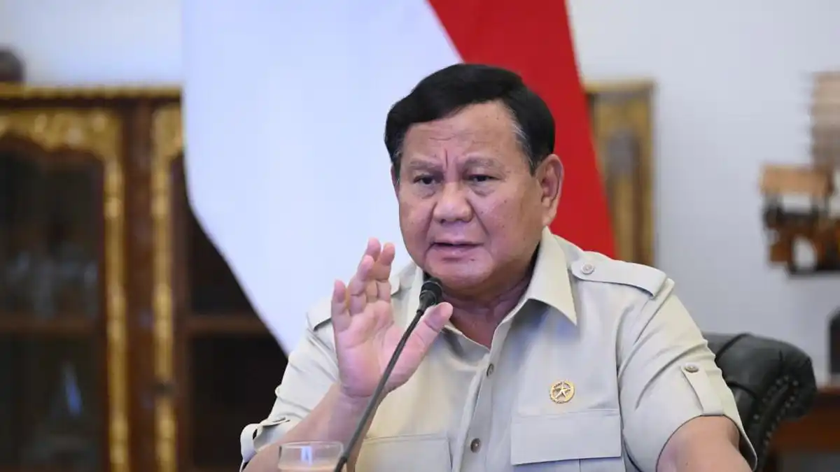 Prabowo Evaluasi Penanganan Karhutla Saat Asap Meluas ke Kawasan ASEAN