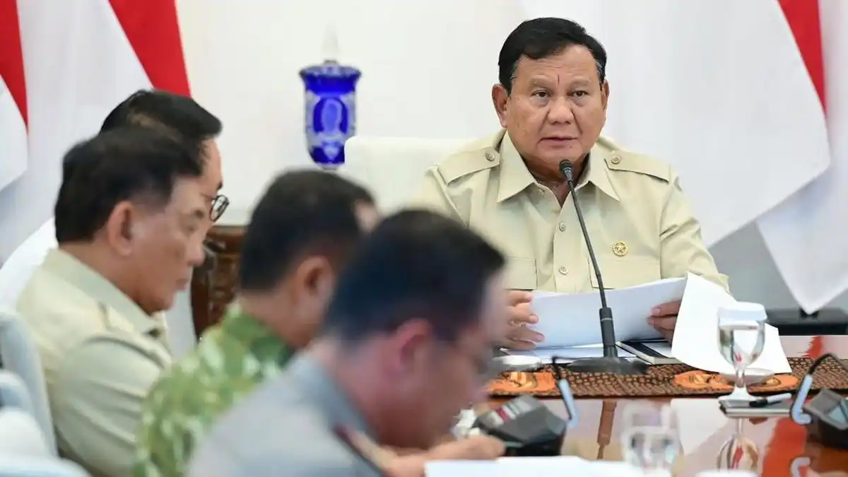 Rapat Prabowo Bahas Percepatan Penanganan Kebakaran Hutan dan Lahan