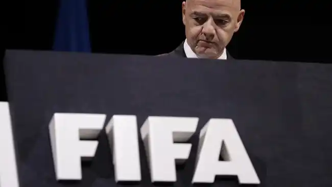 Pembayaran Tambahan Gianni Infantino Picu Sorotan Transparansi FIFA
