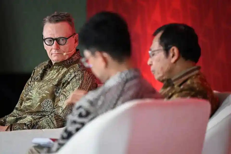James A. Robinson Ungkap Syarat Indonesia untuk Mengejar Pertumbuhan Ekonomi 8 Persen