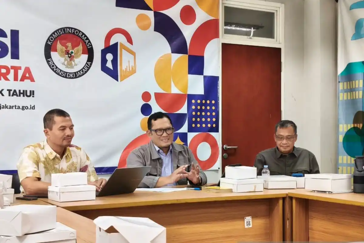 KI DKI Bahas AI dan Pengalaman DIY untuk Memperkuat Evaluasi Keterbukaan Informasi