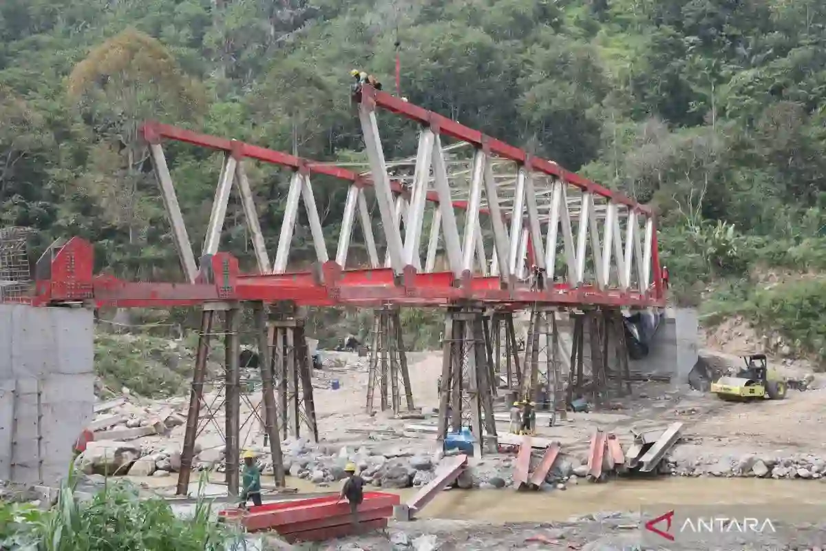 Pemulihan Akses di Aceh Tengah: Progres Jembatan Krueng Pelang Capai 60 Persen