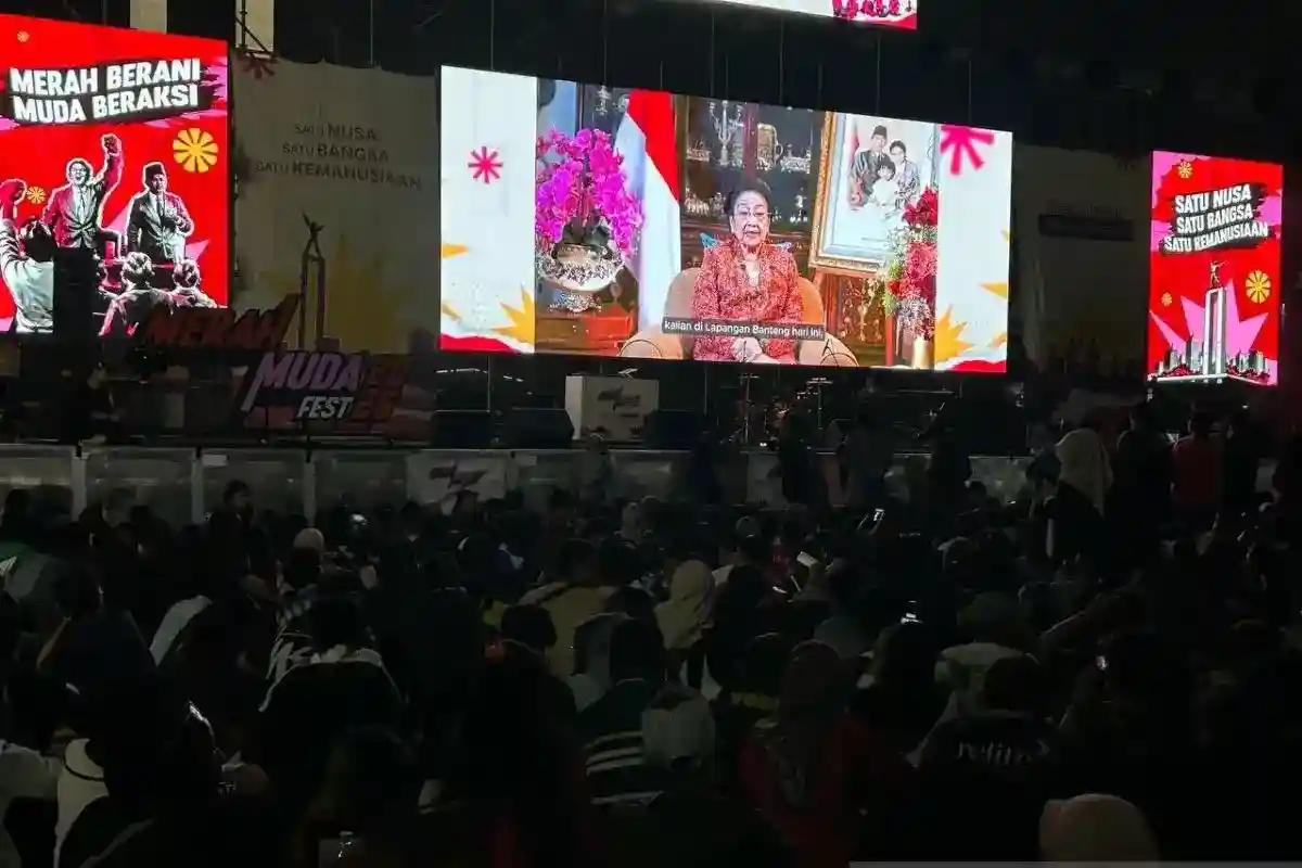 Megawati Dorong Anak Muda Padukan Kemajuan Iptek dan Keteguhan Karakter